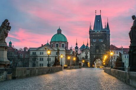 Prag Turu Türk Havayolları ile 3 Gece 4 Gün